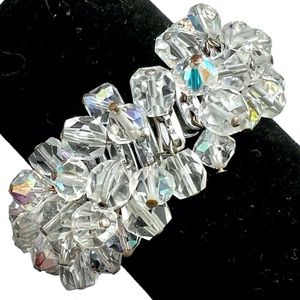 AURORA BOREALIS FACETED CLEAR CRYSTALS CHA CHA BRACELET